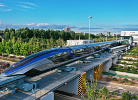 Китайский поезд достиг рекордной скорости в 600 км/ч