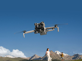 DJI официально представила Mini 5 Pro - компактный дрон с 1-дюймовым сенсором на 50 МП, LiDAR и видео 4K/120 fps