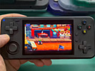 MagicX затизерила игровую портативную консоль Touch One 35 с эмуляцией PS Vita
