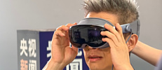 Гарнитура vivo Vision показана на официальном видео