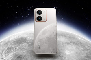 Смартфон Realme P3 Ultra будет иметь светящийся в темноте лунный дизайн