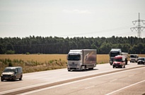 Daimler показала беспилотный грузовик