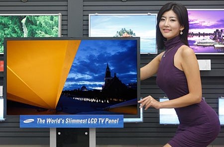 Samsung хвастливо представляет самый тонкий ЖК-телевизор в мире