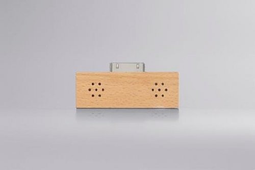 Ультрапортивный деревянный динамик для iPhone от Buffalo