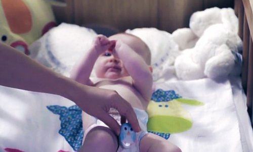 Huggies и Twitter сообщат родителям, когда нужно менять ребенку подгузник