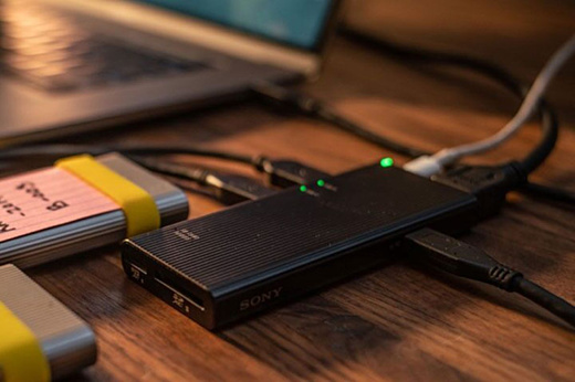 Sony выпустила «самый быстрый в мире» USB-хаб MRW-S3
