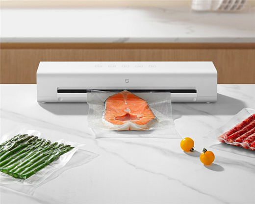 Xiaomi выпустила недорогой вакуумный упаковщик Automatic Vacuum Sealing Machine 