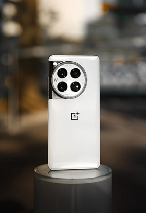 Дизайн смартфона OnePlus 12 показан на «живых» снимках