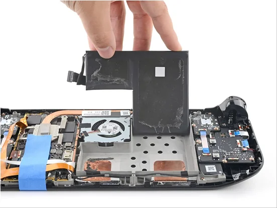 Valve продолжит поддерживать ремонт Steam Deck LCD, iFixit подтвердила поставку новых аккумуляторов