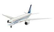 Revell 04261 Пассажирский самолет Boeing 787-8 Dreamliner