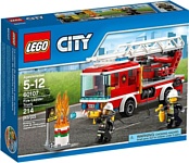 LEGO City 60107 Пожарная машина с лестницей LEGO City 60107 Пожарная машина с лестницей