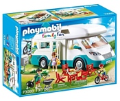 Playmobil Family Fun 70088 Семья туристов