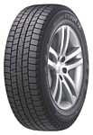 Hankook Winter I*cept IZ W606 215/70 R15 98T