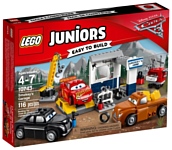 LEGO Juniors 10743 Гараж Смоуки