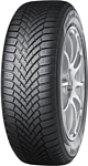 Yokohama BluEarth Winter V906 275/40 R22 107V