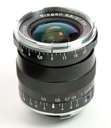 Zeiss Biogon 2.8/21 ZM