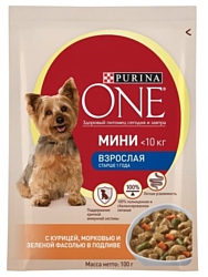 Purina ONE (0.1 кг) 1 шт. МИНИ Взрослая с Курицей, морковью и зеленой фасолью в подливе