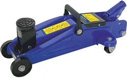 Домкрат Goodyear GY000903 2т