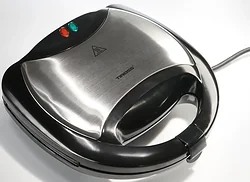 Сэндвичница Tiross TS-514