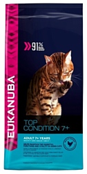 Eukanuba Senior Dry Cat Food Top Condition 7+ Chicken & Liver (4 кг)