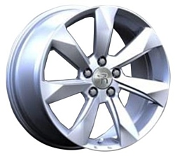 Колесный диск Replay INF34 8x18/5x114.3 D66.1 ET47 Silver