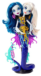Monster High Great Scarrier Reef Peri & Pearl Serpentine