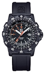 Luminox L-8821