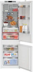 Холодильник Grundig GKIN25720