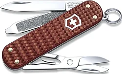 Нож-брелок Victorinox Classic Precious Alox 0.6221.4011G (коричневый) Нож-брелок Victorinox Classic Precious Alox 0.6221.4011G (коричневый)
