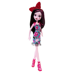 Monster High Дракулаура (DVH18)