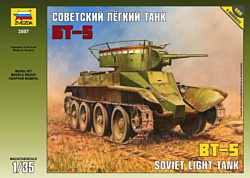 Сборная модель Звезда Советский легкий танк "БТ-5" 1:35