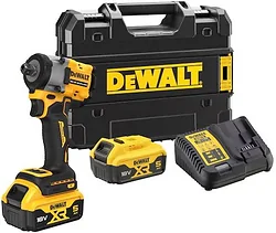 Гайковерт DeWALT DCF922P2T (с 2-мя АКБ, кейс)