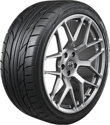 Nitto NT555 G2 275/35 R20 102Y Nitto NT555 G2 275/35 R20 102Y