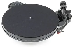 Проигрыватель виниловых дисков Pro-Ject RPM 1 Carbon