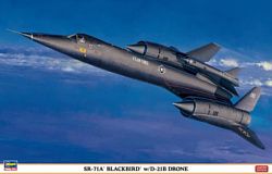 Hasegawa Сверхзвуковой разведчик SR-71A Blackbird W/D21B Drone