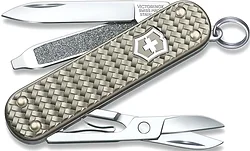 Нож-брелок Victorinox Classic Precious Alox 0.6221.4031G (серый) Нож-брелок Victorinox Classic Precious Alox 0.6221.4031G (серый)