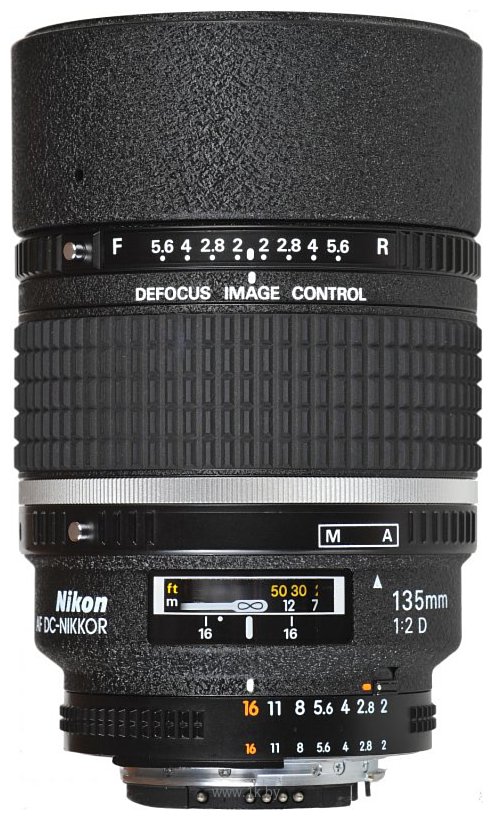 Фотографии Nikon 135mm f/2D AF DC-Nikkor