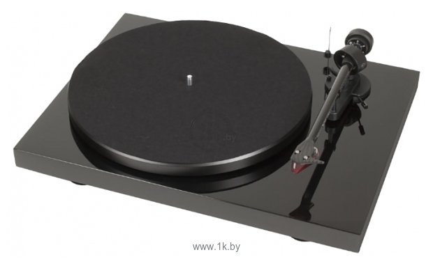 Фотографии Pro-Ject Debut Carbon 2M-Red