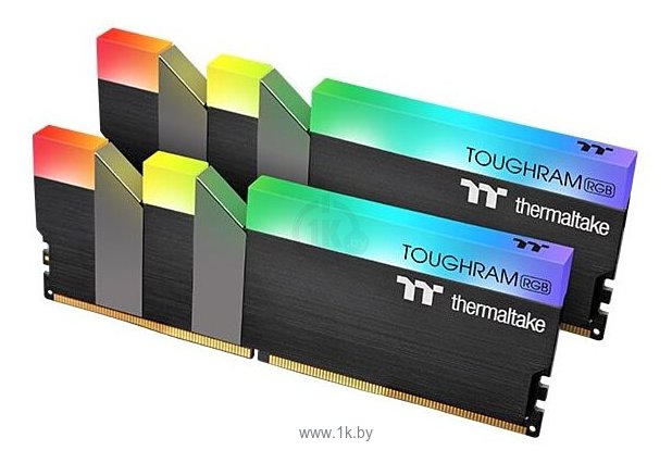 Фотографии Thermaltake TOUGHRAM RGB R009D416GX2-3200C16A