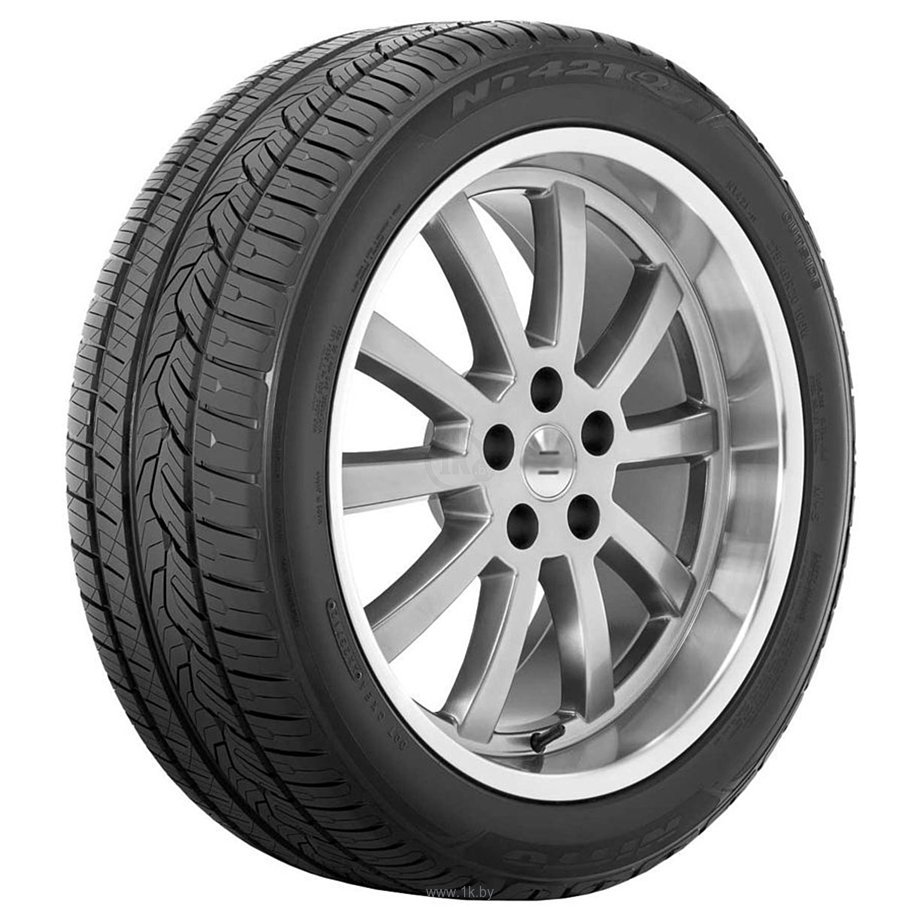 Фотографии Nitto NT421Q 265/50 R19 110W