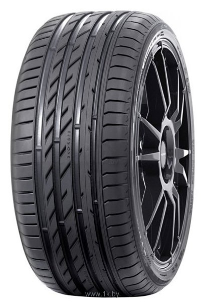 Фотографии Nokian Hakka Black 225/40 R19 93Y