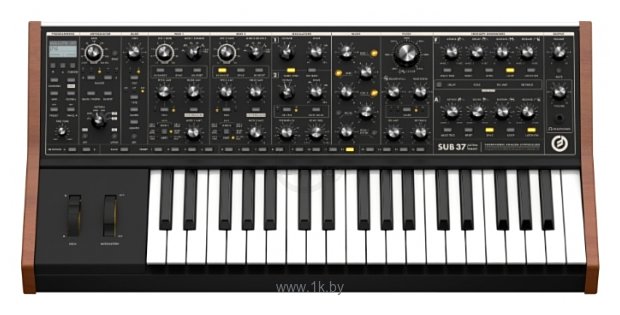 Фотографии Moog SUB 37