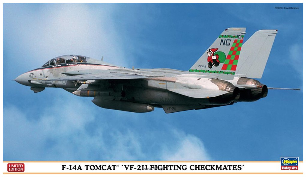 Фотографии Hasegawa Истребитель-перехватчик F14A Tomcat VF211 Fighting Checkmates