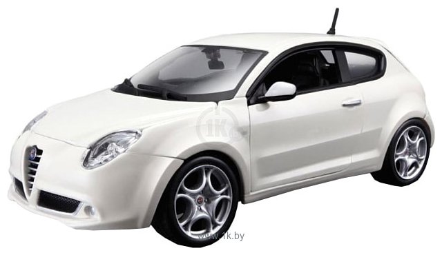 Фотографии Bburago Alfa Romeo MiTo 18-22113 (белый)