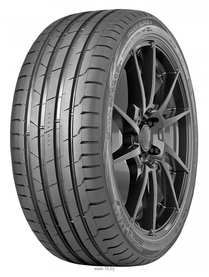 Фотографии Nokian Hakka Black 2 235/35 R19 91Y