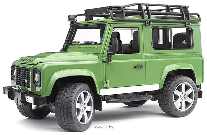 Фотографии Bruder Land Rover Defender 02590