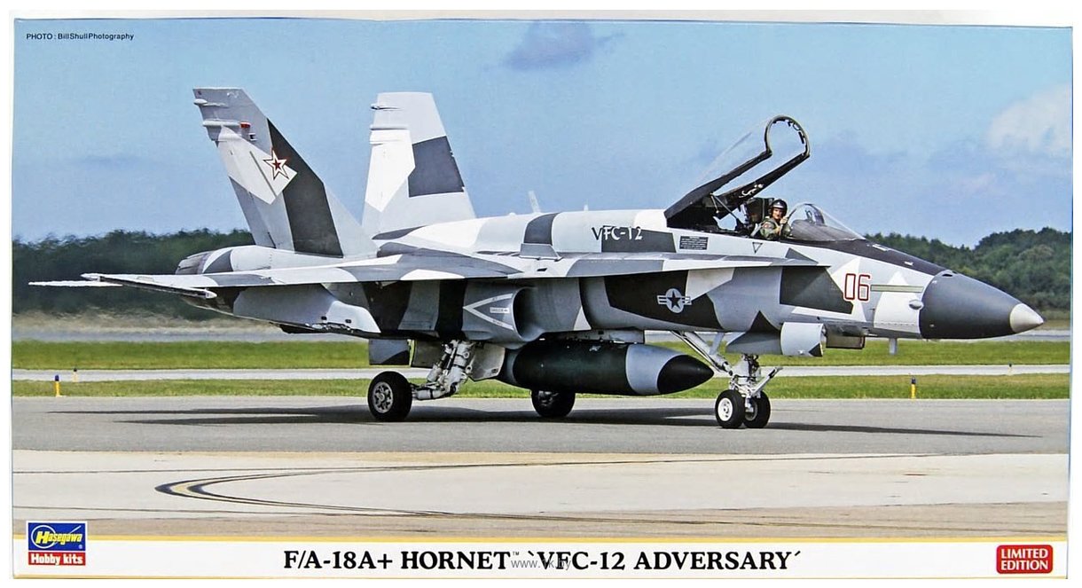 Фотографии Hasegawa F/A-18A+ Hornet VFC-12 Adversary 1/72 02202
