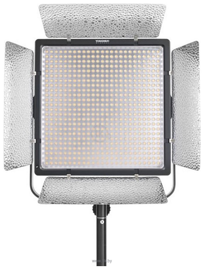 Фотографии YongNuo YN-860 LED 3200-5500K