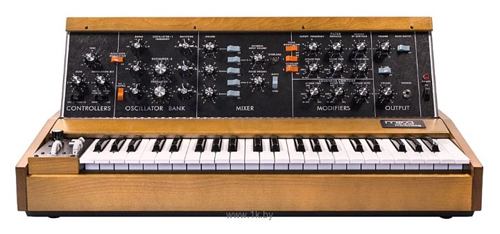 Фотографии Moog Minimoog Model D