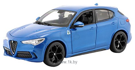 Фотографии Bburago Alfa Romeo Stelvio 18-21086 (синий)